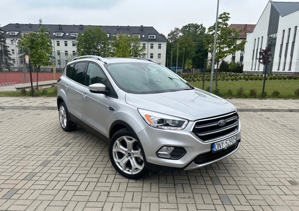 Ford Escape cena 74900 przebieg: 129000, rok produkcji 2019 z Nysa małe 137